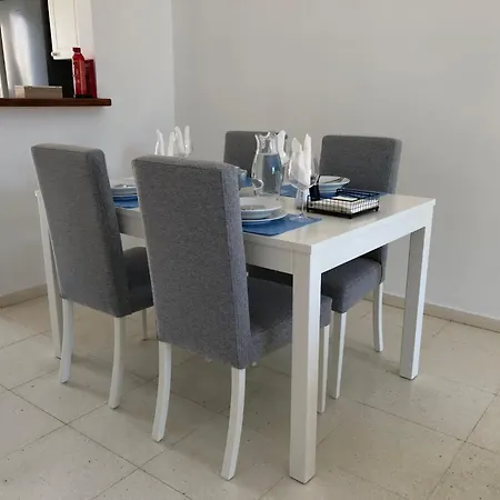 Regina Gardens - Modern 2 Bed Maisonette * Paphos